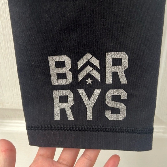 Lululemon Barrys Women’s Crop Black Leggings (Size 6) - Picture 9 of 11